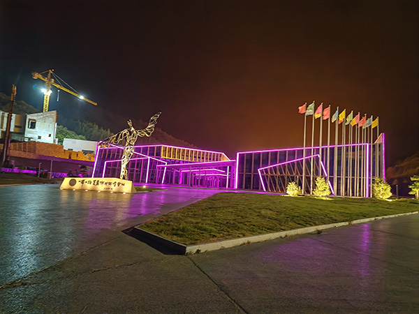 城市亮化是现代城市建设的重要组成部分，它不仅可以美化城市的夜景，还能提升城市的整体形象。随着科技的不断进步，城市亮化也得到了更多的关注和创新。本文将介绍一些关于城市亮化的创意和技术，帮助读者了解克孜勒苏柯尔克孜城市亮化的重要性以及如何进行克孜勒苏柯尔克孜城市亮化的规划和实施。